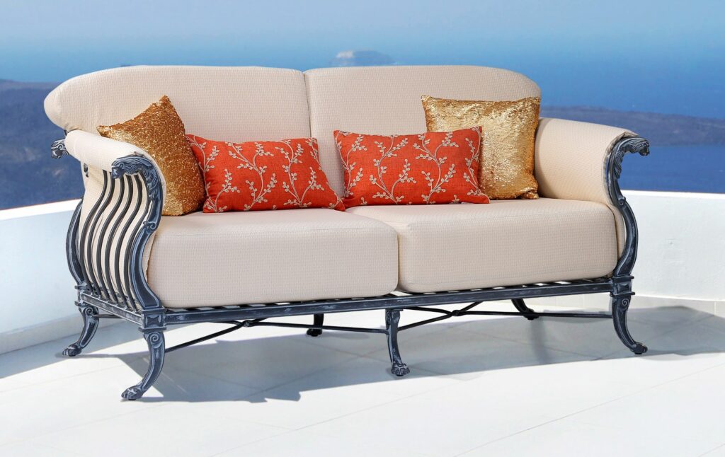 Complementing your Planting with your Garden Furniture