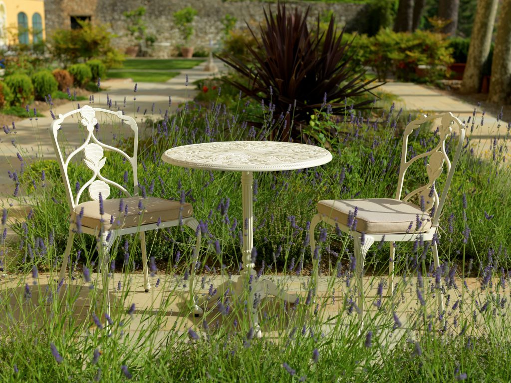 luxury garden furniture sets