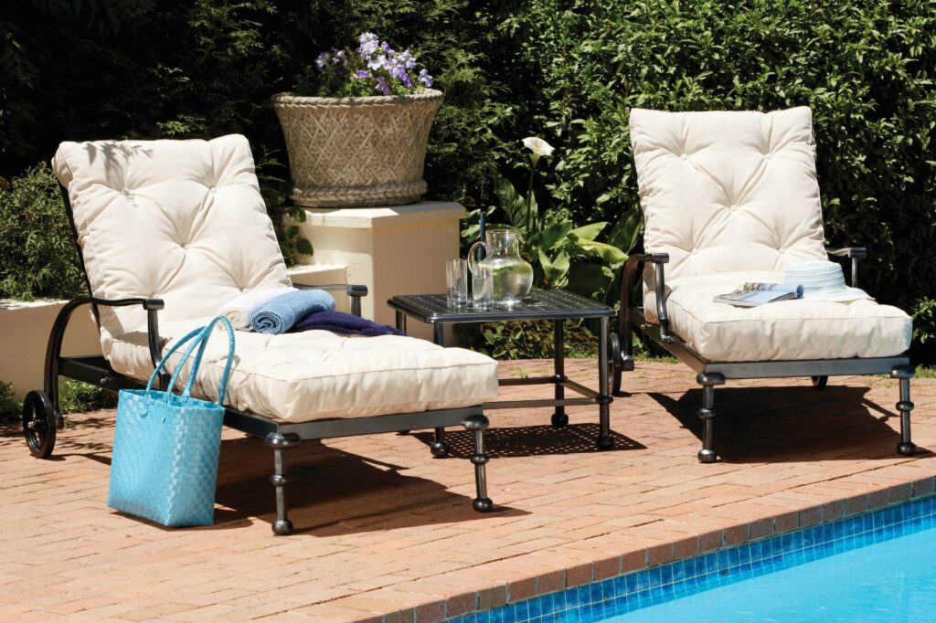 Artemis Lounger
