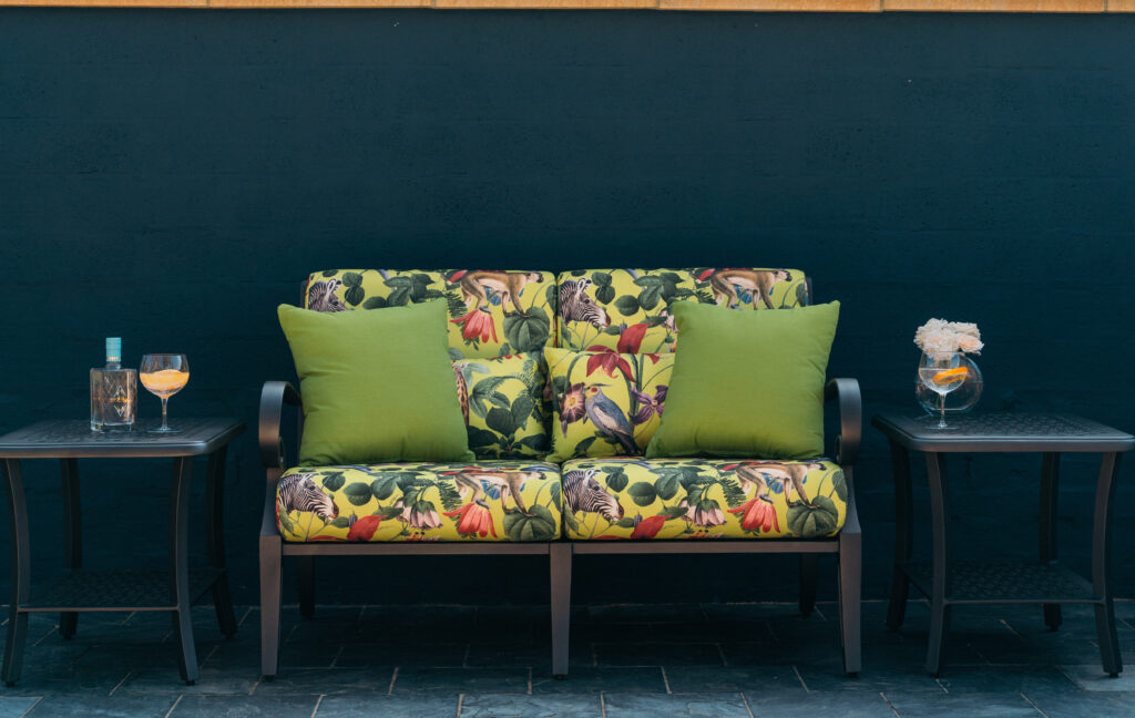 Complementing your Planting with your Garden Furniture