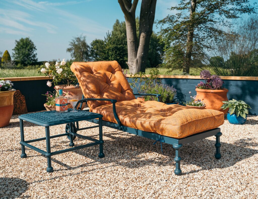 Outdoor Fabric Trends for Summer