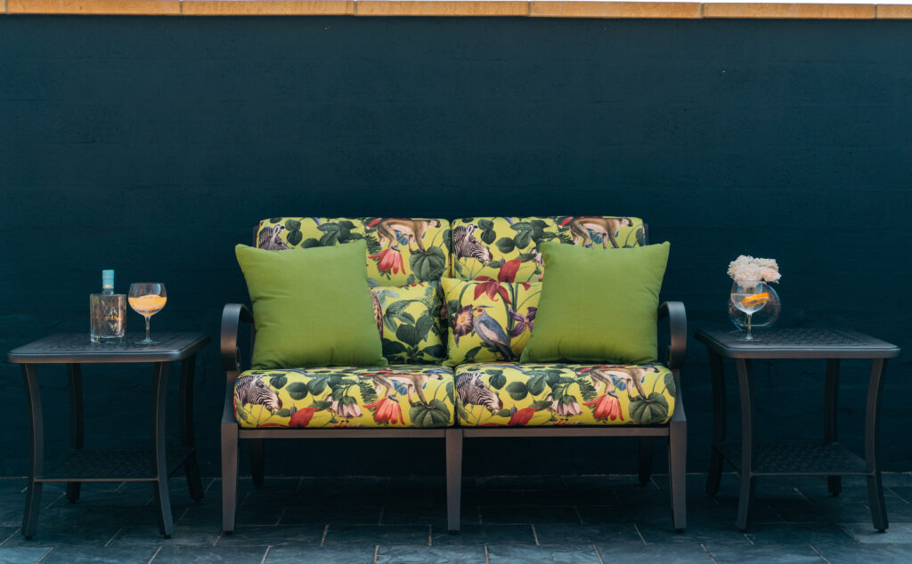 Bringing The Inside Out: Five Top Tips for Creating an Outdoor Living Room