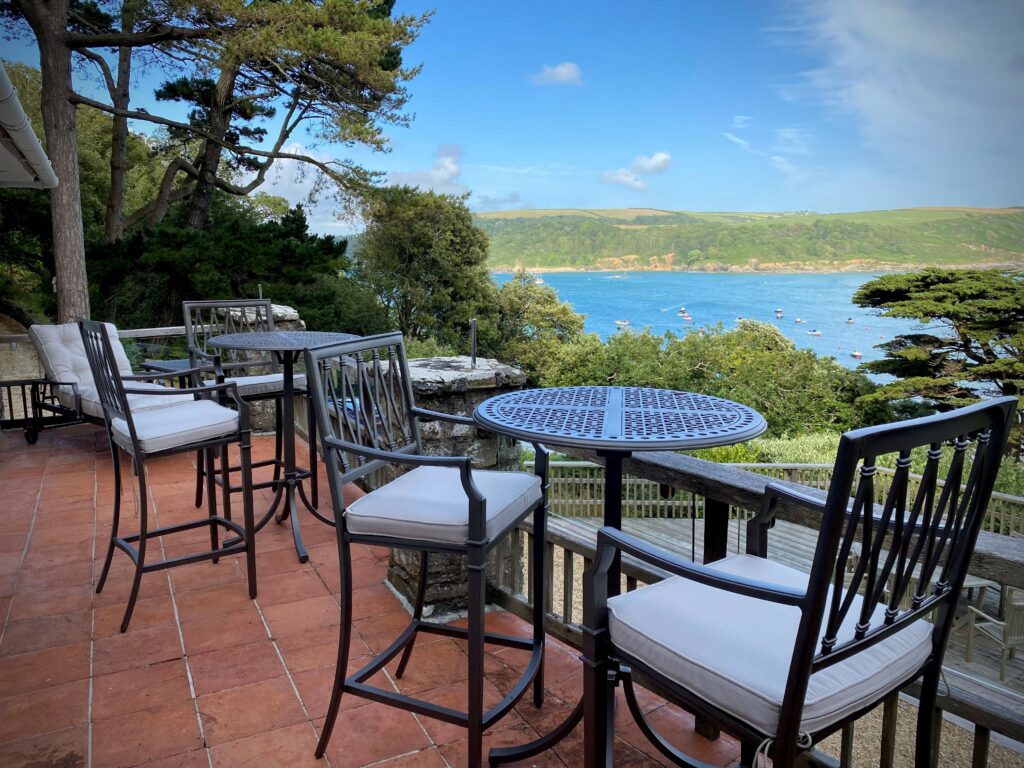Why Oxley's Make Their Furniture Completely Bespoke to the Customer