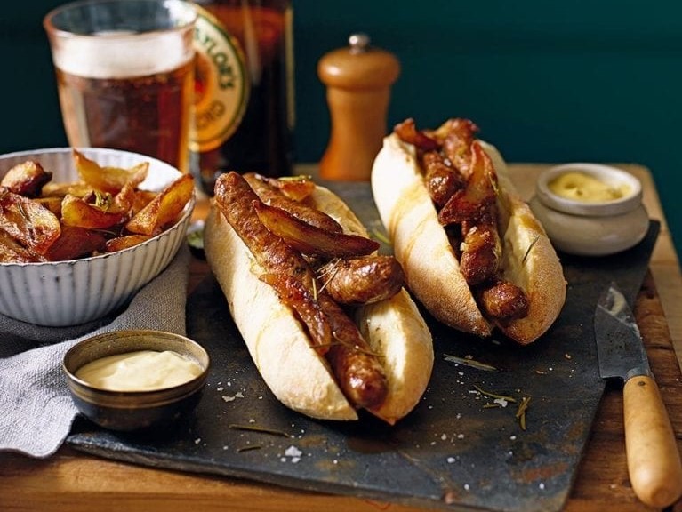 The Best Cosy Recipes for Firework Night Entertaining