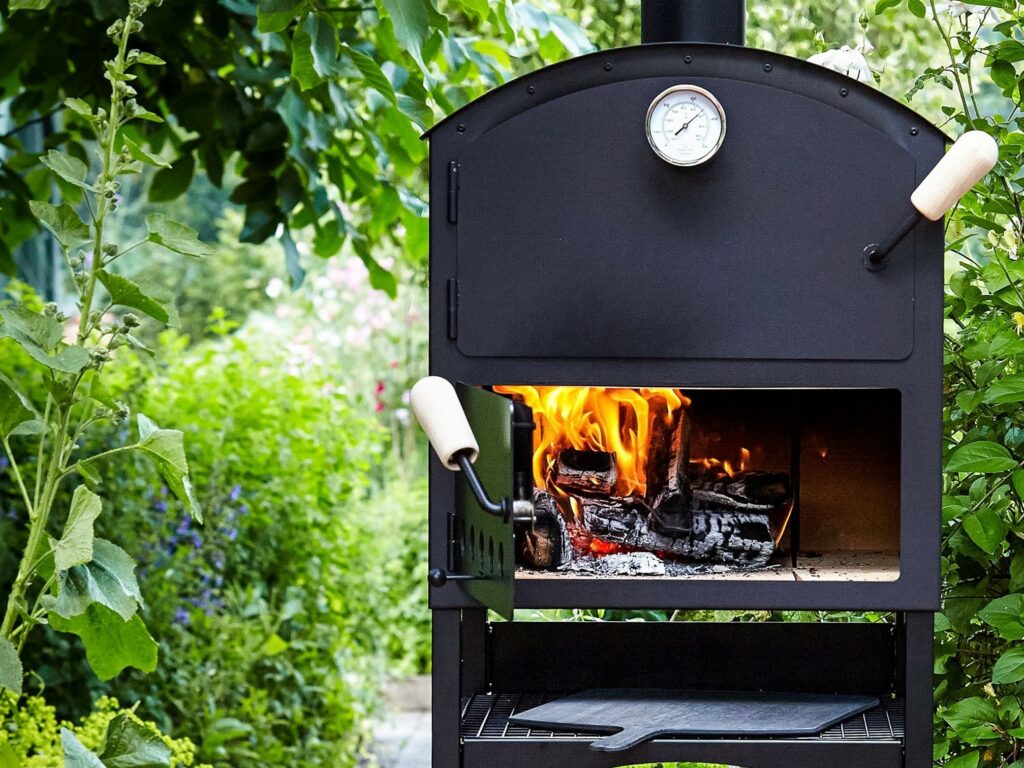 Best Products to Enjoy Your Garden All Year