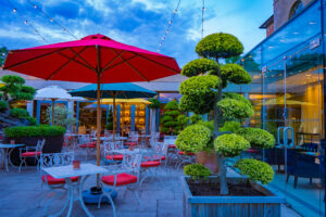 How Oxley's Works With Luxury Hotels
