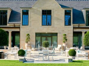 How Oxley's Works With Luxury Hotels
