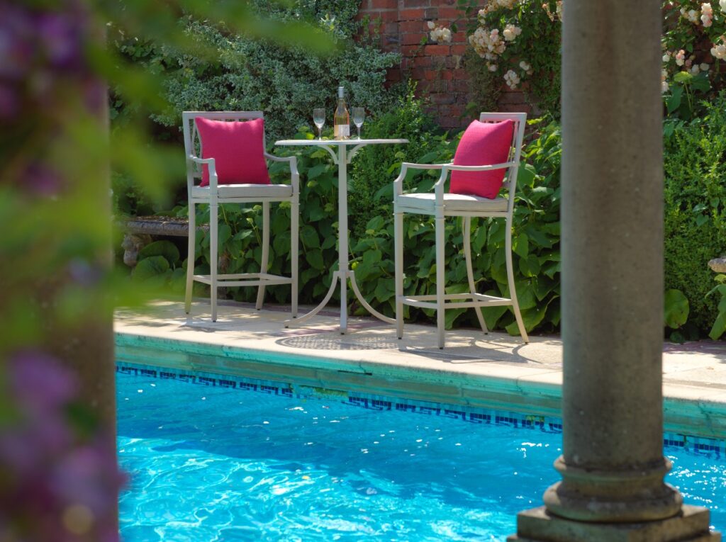 The Ultimate Guide to Sustainable Outdoor Furniture Oxley s