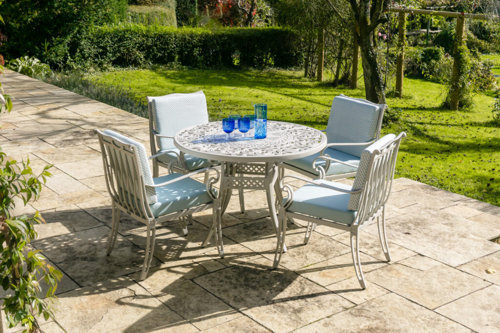 Outdoor Furniture Trends 2024 Oxley’s